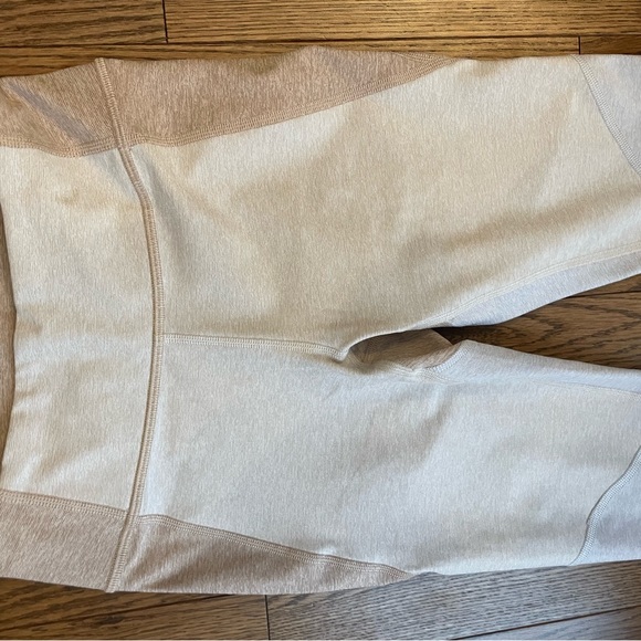Outdoor Voices 7/8 Tri-Tone Warm Up Leggings Desert Oatmeal Cloud - Picture 7 of 13